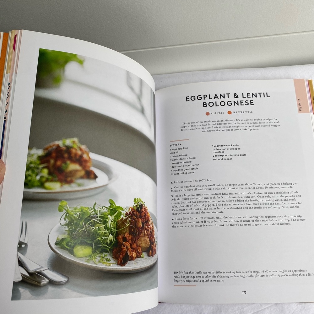 Deliciously Ella Quick & Easy Plant Based Deliciousness Over 100 Vegan Recipies - Picture 13 of 17